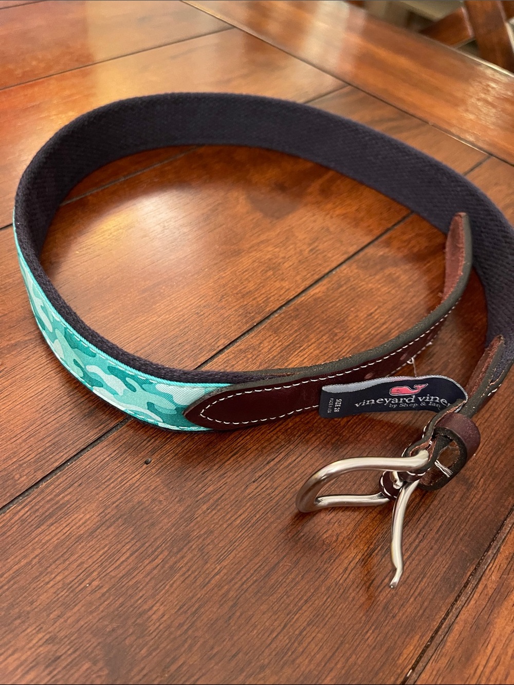 Vineyard Vines Teal Camo Ribbon Belt with Brown Leather Accents Size: 28